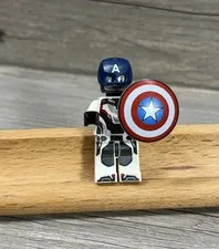 Lego Super Heroes White Jumpsuit Captain America With Shield Minifigure 76123