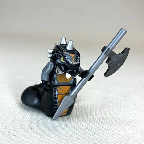 LEGO Ninjago Rise of the Snakes Skalidor Minifigure - njo0067 9450