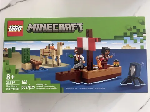 LEGO Minecraft: The Pirate Ship Voyage (21259) Brand New NIB