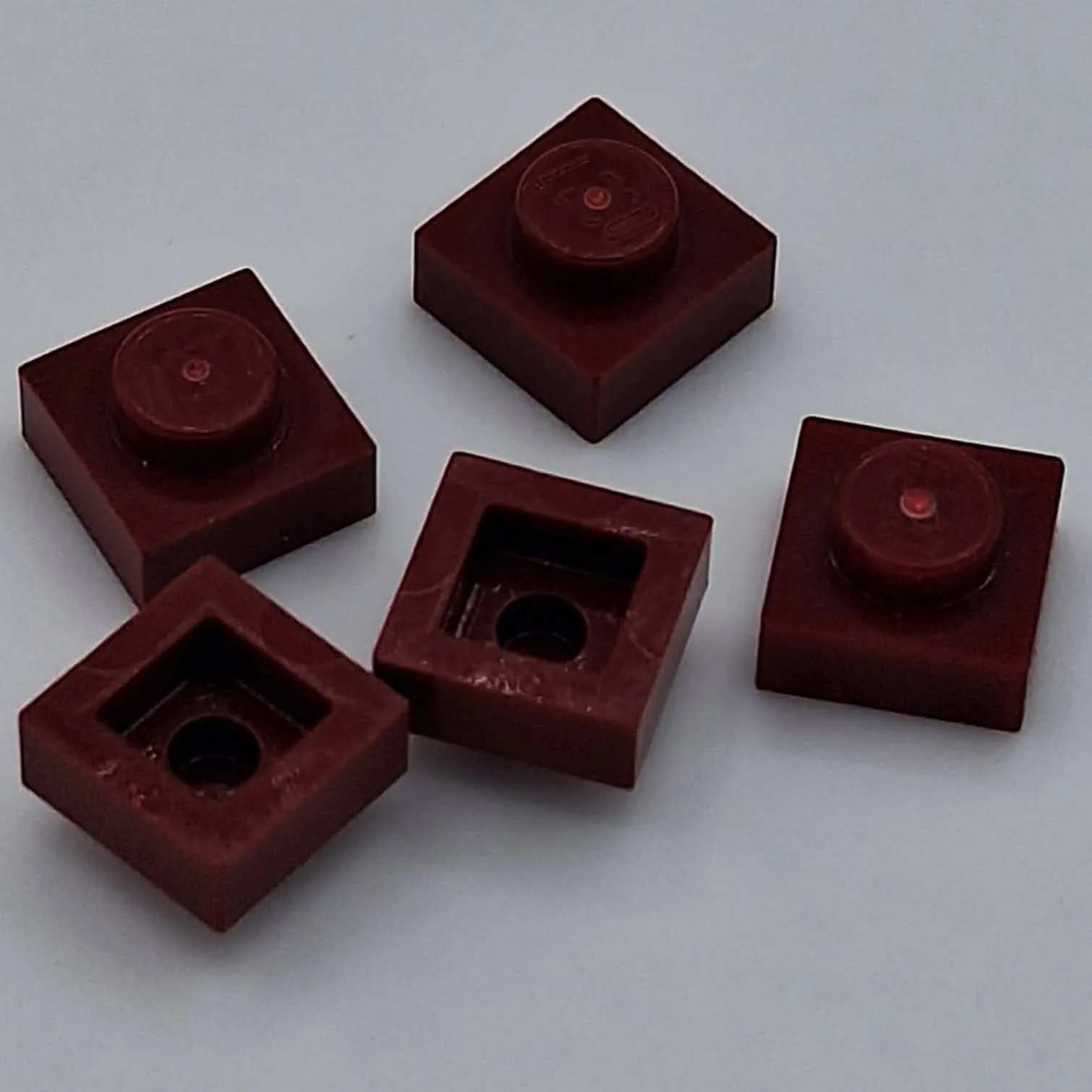 Lego - 5 Basic Dark Red 1 x 1 Stud Plates 3024