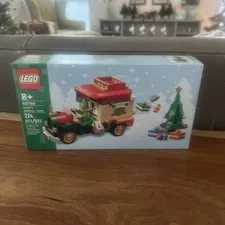 New in Box Sealed! Lego Santa's Delivery Truck 224 Pieces 40746 Elf Christmas