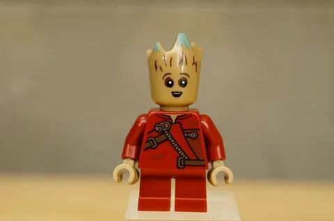 LEGO Minifigure Baby Groot Short Legs SH0935 from set 76282-1 Guardians Galaxy