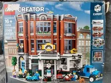 LEGO Creator Expert 10264: Corner Garage