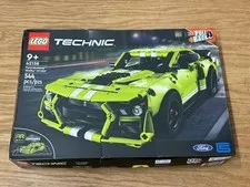 LEGO TECHNIC 42138 Ford Mustang Shelby GT500 544 Pieces New RETIRED