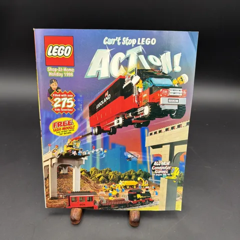 LEGO Holiday Magic Shop At Home Holiday 1998 Can't Stop Lego Action!