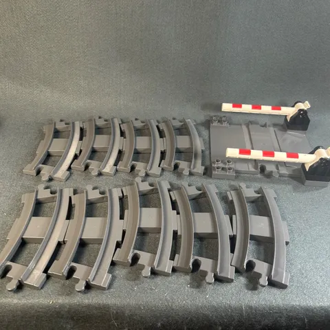 Lego Duplo Lot Of Dark Grey Train Tracks Curved Crossing Parts