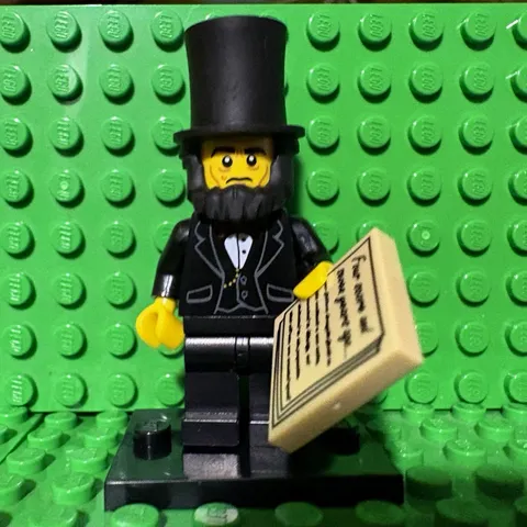 BRAND NEW SEALED IN BAG Abraham Lincoln LEGO Minifigure The Lego Movie Series 1