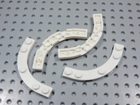 LEGO Lot of 4 White 5x5 Round Corner Cutout Plates BP
