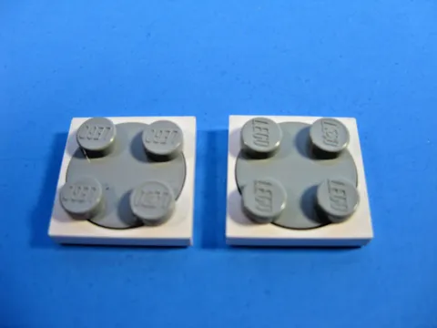 VTG  LEGO White Turntable 2 x 2 Plate Old Gray Top 6391 6990 6356 4015 #3680c01