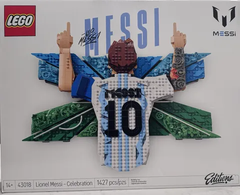 LEGO Editions Lionel Messi Celebration 43018 – 1,427 pcs – New In Box