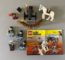 LEGO The Lone Ranger 79106 Cavalry Builder w/ Minifigs Cannon Appears Complete