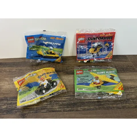 Complete Set Of 4 Kellogg's Lego Stunt Club Sealed Packs Glider Blaster Jumper