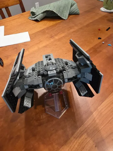 LEGO Star Wars: Darth Vader's Tie Fighter (8017)