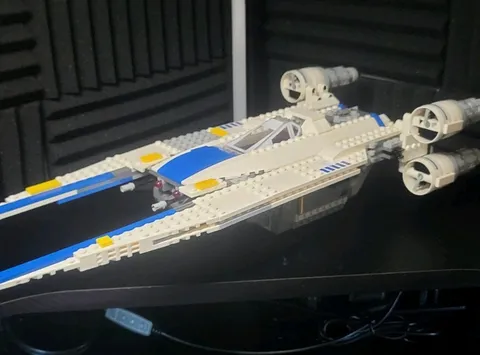 75155 - Rebel U-Wing Fighter - LEGO Star Wars - 100% Complete - Missing Figures