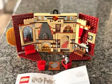 LEGO Harry Potter Gryffindor House Banner 76409 285pc Set 9+ Brick Separator