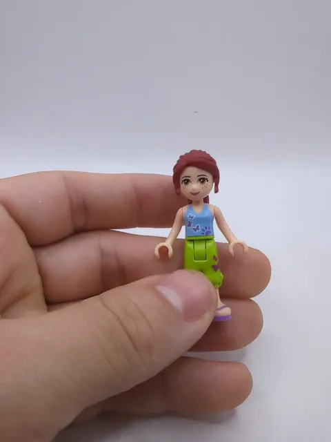 Lego Friend Mia Minifigure #41075