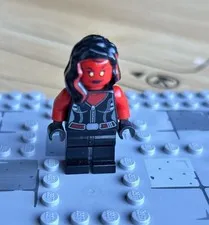 LEGO Red She-Hulk minifigure 76078 Marvel Avengers She Hulk mini figure