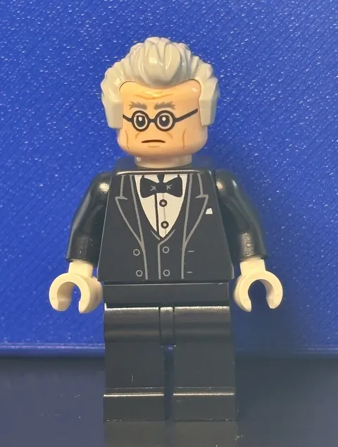LEGO Batman Alfred Pennyworth Minifigure SH883 From Batcave Shadow Box 76252 NEW