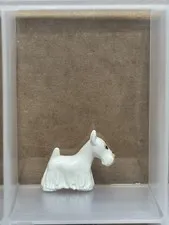 LEGO Parts - White Dog, Terrier Scottish (Scottie) - No 83188pb03 - QTY 1