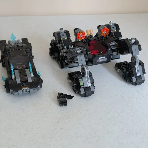 LEGO 9 Lbs Bulk Lot Star Wars Minifig, Bionicle, Technic, With Batmobile/Crawler