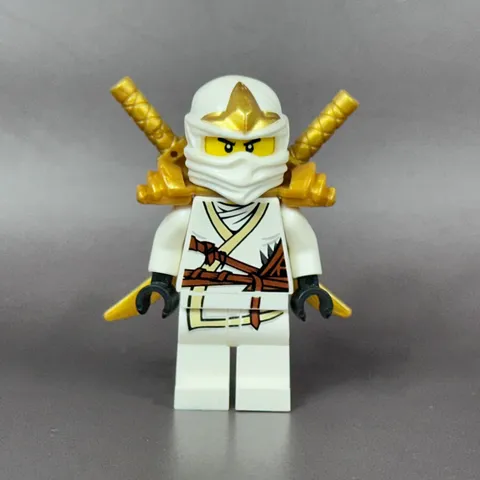 LEGO Minifigure Zane ZX njo0031 Ninjago White Ninja Gold Armor Swords