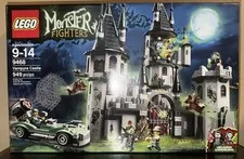 LEGO Monster Fighters: Vampyre Castle (9468) Dracula Vampires Bats - SEALED!