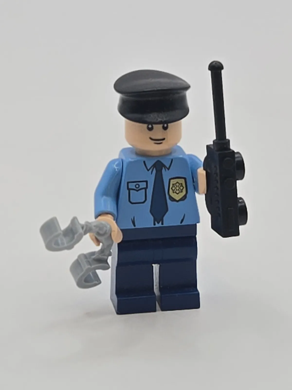 LEGO Batman II Minifigure - Guard (sh0023) 10937 6864 Super Hero Security Police