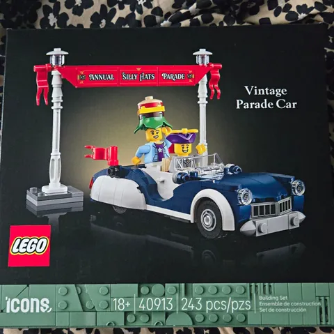 LEGO Icons 40913 Vintage Parade Car GWP 243 Pieces Age 18+ NEW