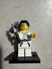 Lego Series 20 CMF Martial Arts Boy Minifigure New Retired col20-10.