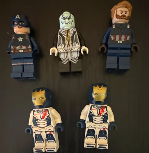 LEGO Marvel Avengers Minifigure Lot of 4 Captain America Iron Man