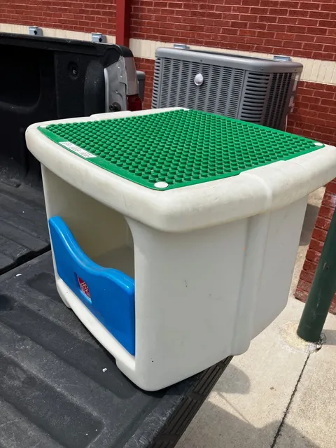 Step 2 Lego Duplo Building Block Table W/ Storage Underneath!