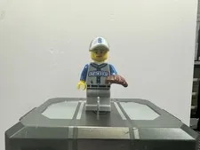 LEGO Baseball player fielder glove minifigure series 10 Collectible Sports