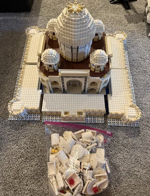 LEGO CREATOR: Taj Mahal (10256) Loose without box or instructions