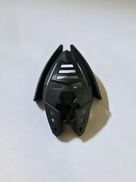 LEGO Bionicle Mask KRAAHKAN w/6 Hole Chin #44815 Black