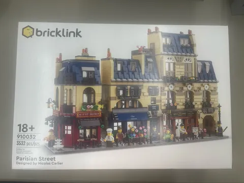 LEGO:Bricklink Designer Program: Parisian Street 910032 New Sealed Box. Retired.