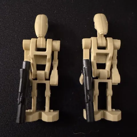 LEGO Star Wars Battle Droid Minifigures w/ Black Blasters (Lot of 2)