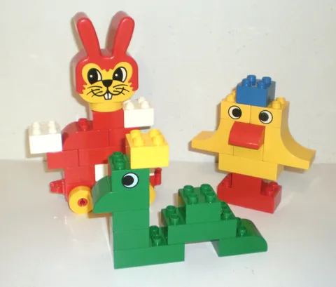 Rare Lego DUPLO 1579 Funny Animals - 30 Piece Set - Complete