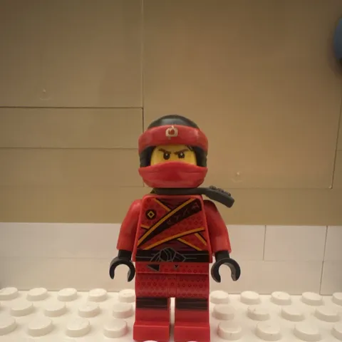 LEGO NINJAGO Red Ninja Minifigure w/ Hood & Face Mask Plastic 1 Piece