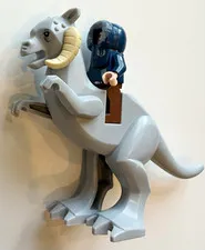 LEGO Star Wars Han Solo Minifigure & Tauntaun 7749 Hoth Echo Base (Not Complete)