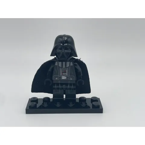 LEGO Star Wars Darth Vader Minifigure with Cape Black sw0585