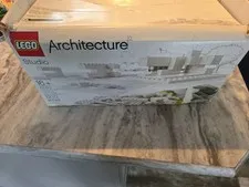 LEGO 21050 - Architecture Studio Used 60% Box Retired