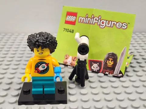 LEGO Astronomer Kid (col452) Collectible Minifigure Series 27 CMF Minifig 71048