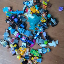 LEGO Minifigures Lot Mixed Figures And Set