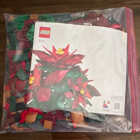 LEGO Botanical Collection Poinsettia Set 10370 with Manual