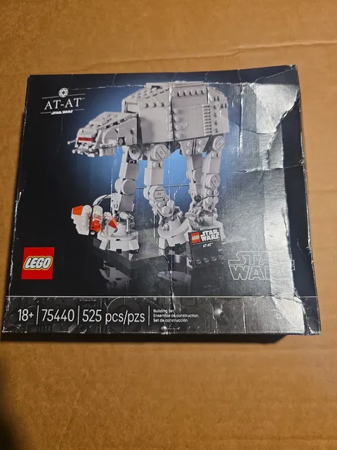 LEGO Star Wars AT-AT 75440 Building Set 525 pcs 18+ Display Stand Included