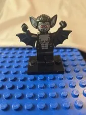 LEGO Collectible Minifigure Series 8 Vampire Bat Complete 