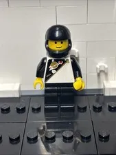 Black Futuron Spaceman 6810 6885 6703 Classic Space Logo 1980s LEGO Minifigure