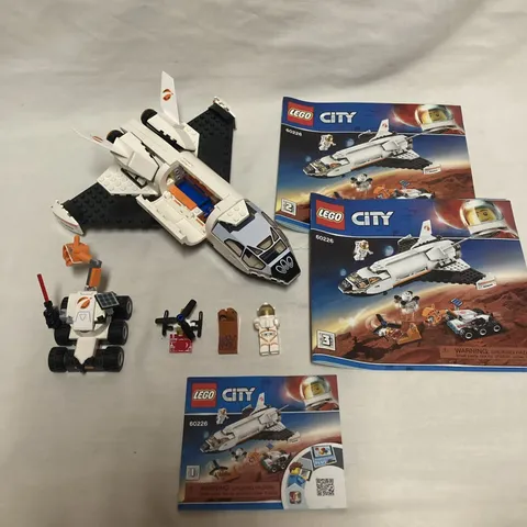LEGO CITY: Mars Research Shuttle (60226) with manual ￼