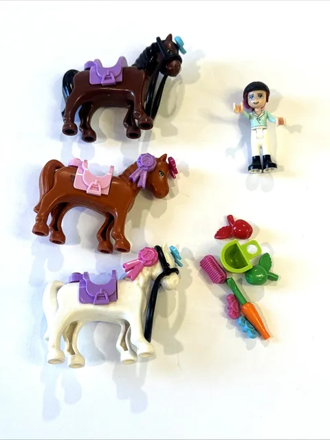 Lego Friends Horse Lot Mini Fig Bridle Saddle Carrot Bow Ribbons