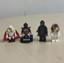 LEGO Minifigures Lot of 4 - Skeleton Vampire Black Ninja Mummy